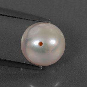 3.22カラットの天然シルバーピンクパール（7.68 mm・球体 / ボール）