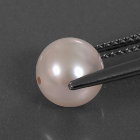 2.92カラットの天然シルバーピンクパール（7.57 mm・球体 / ボール）