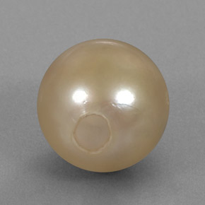 14.27カラットの天然ゴールデンパール（12.55 mm・球体 / ボール）