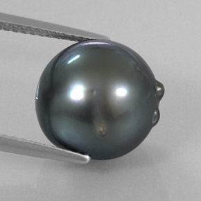 12.32カラットの天然ダークグレーパール（12.76 mm・ファンシーシェイプ）