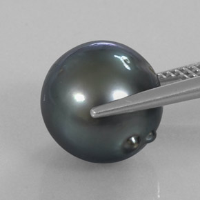 12.32カラットの天然ダークグレーパール（12.76 mm・ファンシーシェイプ）