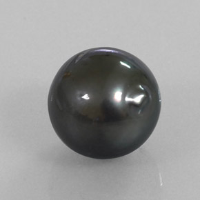 9.85カラットの天然シルバーパール（11.62 mm・ファンシーシェイプ）