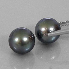 17.28カラットの天然ダークグレーパール（10.66 mm・球体 / ボール）