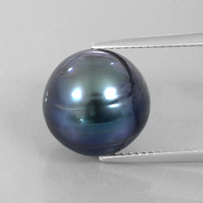 12.49カラットの天然シルバーパール（12.16 mm・球体 / ボール）