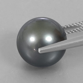 13.23カラットの天然シルバーパール（12.23 mm・球体 / ボール）