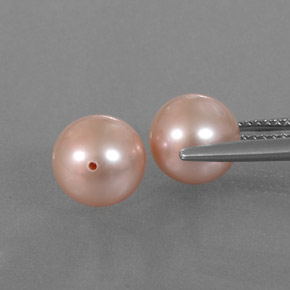 カラットの天然ピンクパール（7.96 mm・球体 / ボール）