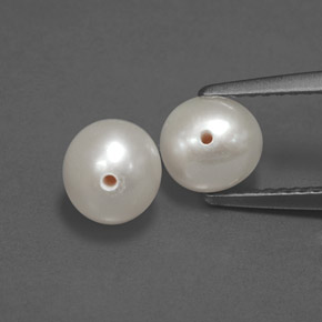 カラットの天然クリームパール（5.96 mm・球体 / ボール）