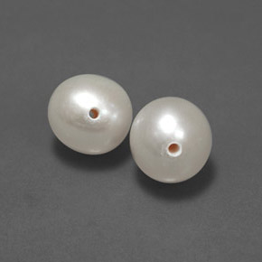 カラットの天然クリームパール（5.96 mm・球体 / ボール）