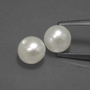 カラットの天然クリームパール（5.92 mm・球体 / ボール）