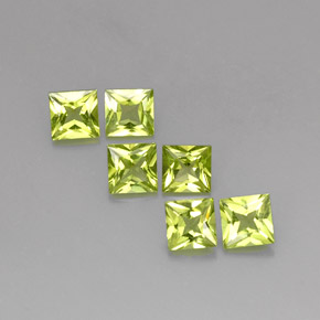 カラットの天然鮮やかな緑ペリドット（5.2×5.1 mm・四角）