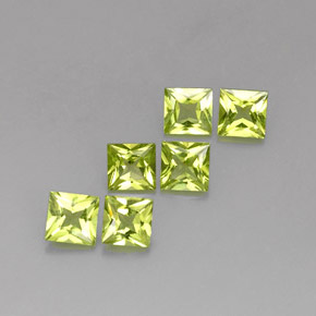 カラットの天然鮮やかな緑ペリドット（5.2×5.1 mm・四角）