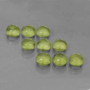 カラットの天然鮮やかな緑ペリドット（4.12 mm・ラウンドカット）