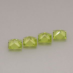 カラットの天然鮮やかな緑ペリドット（5×5 mm・四角）