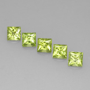カラットの天然鮮やかな緑ペリドット（5.1×5.1 mm・四角）
