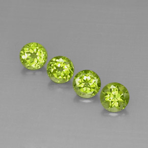 カラットの天然鮮やかな緑ペリドット（6.24 mm・ラウンドカット）