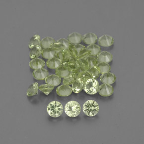 カラットの天然鮮やかな緑ペリドット（2.00 mm・ラウンドカット）