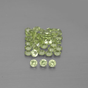カラットの天然鮮やかな緑ペリドット（2.01 mm・ラウンドカット）