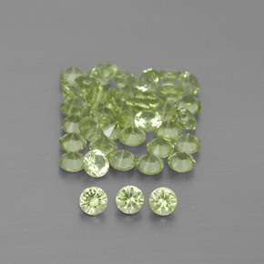 カラットの天然鮮やかな緑ペリドット（2.01 mm・ラウンドカット）
