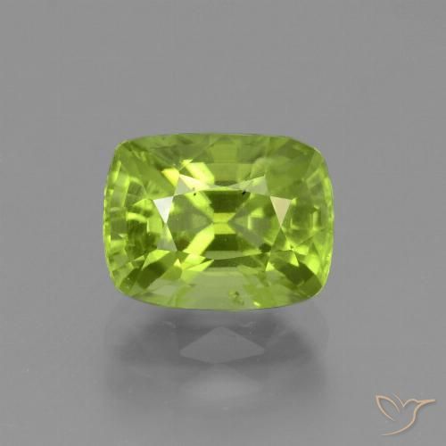 2.52ct 天然 ライブリーグリーン ペリドット, クッション, VS