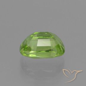 2.13カラットの天然ミディアムグリーンペリドット、クッション、VS