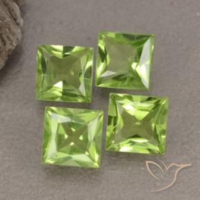 Shop natural 2.66ct ミディアムグリーン ペリドット gems, 四角形, from 中国 at GemSelect. In stock, global shipping!