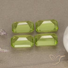 Shop natural 2.26ct ミディアムグリーン ペリドット gems, 八角形 / エメラルドカット, from 中国 at GemSelect. In stock, global shipping!