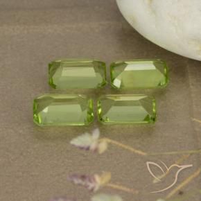 Shop natural 1.98ct ミディアムグリーン ペリドット gems, 八角形 / エメラルドカット, from 中国 at GemSelect. In stock, global shipping!