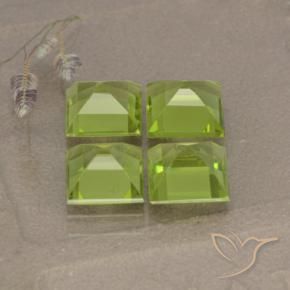 Shop natural 4.41ct 黄みがかったグリーン ペリドット gems, 四角形, from 中国 at GemSelect. In stock, global shipping!