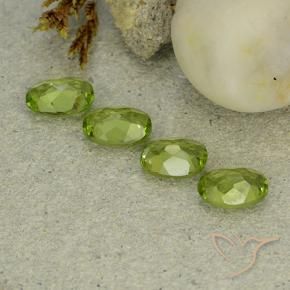 Shop natural 4.50ct ライブリーグリーン ペリドット gems, 楕円形, from 中国 at GemSelect. In stock, global shipping!
