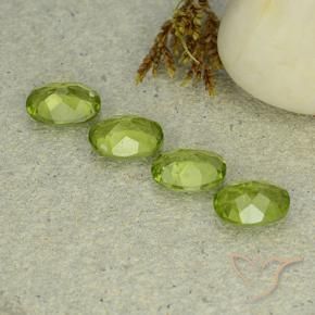 Shop natural 4.90ct ライブリーグリーン ペリドット gems, 楕円形, from 中国 at GemSelect. In stock, global shipping!