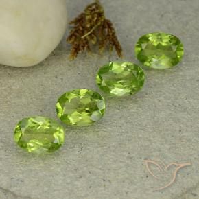 Shop natural 5.43ct ミディアムグリーン ペリドット gems, 楕円形, from 中国 at GemSelect. In stock, global shipping!