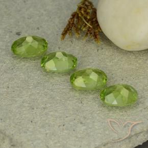 Shop natural 5.43ct ミディアムグリーン ペリドット gems, 楕円形, from 中国 at GemSelect. In stock, global shipping!