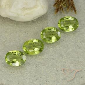 Shop natural 4.90ct ミディアムグリーン ペリドット gems, 楕円形, from 中国 at GemSelect. In stock, global shipping!