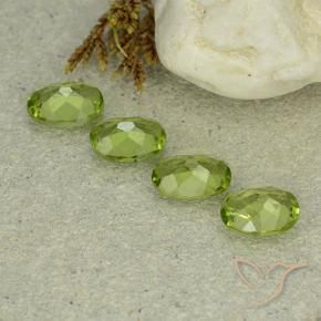 Shop natural 4.90ct ミディアムグリーン ペリドット gems, 楕円形, from 中国 at GemSelect. In stock, global shipping!