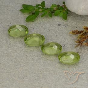 Shop natural 5.16ct ミディアムグリーン ペリドット gems, 楕円形, from 中国 at GemSelect. In stock, global shipping!