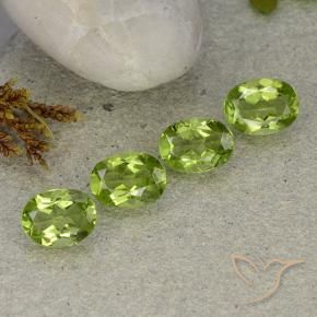 Shop natural 5.26ct ミディアムグリーン ペリドット gems, 楕円形, from 中国 at GemSelect. In stock, global shipping!