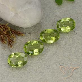 Shop natural 4.92ct ミディアムグリーン ペリドット gems, 楕円形, from 中国 at GemSelect. In stock, global shipping!