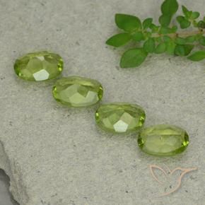 Shop natural 4.56ct ライブリーグリーン ペリドット gems, 楕円形, from 中国 at GemSelect. In stock, global shipping!