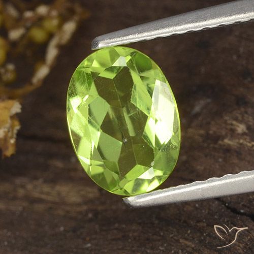 1.20ct 天然 ミディアム薄いグリーン ペリドット, 楕円形, VS