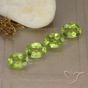 Shop natural 5.50ct ライブリーグリーン ペリドット gems, 楕円形, from 中国 at GemSelect. In stock, global shipping!
