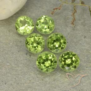 Shop natural 3.09ct ライブリーグリーン ペリドット gems, ラウンド, from 中国 at GemSelect. In stock, global shipping!