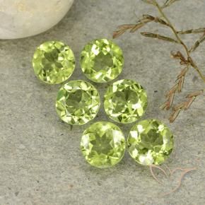 Shop natural 2.65ct 黄みがかったグリーン ペリドット gems, ラウンド, from 中国 at GemSelect. In stock, global shipping!