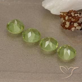 Shop natural 2.32ct ミディアムグリーン ペリドット gems, ラウンド, from 中国 at GemSelect. In stock, global shipping!