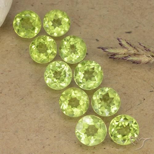 Shop natural 4.75ct ライムグリーン ペリドット gems, ラウンド, from 中国 at GemSelect. In stock, global shipping!