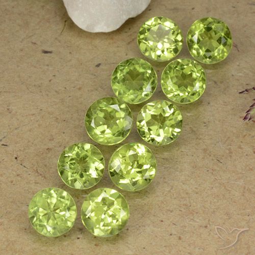 Shop natural 4.60ct ミディアムグリーン ペリドット gems, ラウンド, from 中国 at GemSelect. In stock, global shipping!