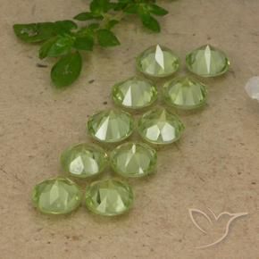 Shop natural 4.19ct 薄いライブリーグリーン ペリドット gems, ラウンド, from 中国 at GemSelect. In stock, global shipping!
