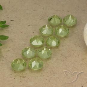 Shop natural 3.98ct ライトグリーン ペリドット gems, ラウンド, from 中国 at GemSelect. In stock, global shipping!