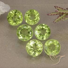Shop natural 2.98ct ライトグリーン ペリドット gems, ラウンド, from 中国 at GemSelect. In stock, global shipping!