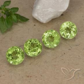 Shop natural 2.27ct ライブリーグリーン ペリドット gems, ラウンド, from 中国 at GemSelect. In stock, global shipping!