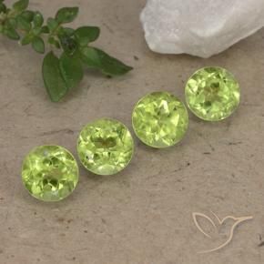 Shop natural 2.13ct 薄いライブリーグリーン ペリドット gems, ラウンド, from 中国 at GemSelect. In stock, global shipping!